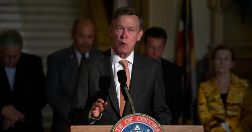 Hickenlooper plays politics with border security