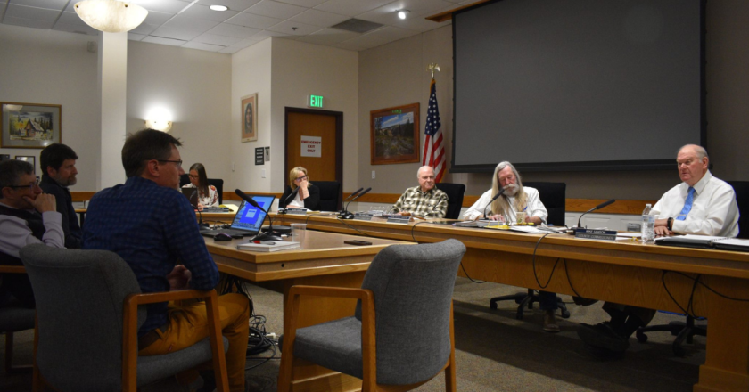 Garfield County commissioners deny Carbondale’s funding request to assist in migrant response