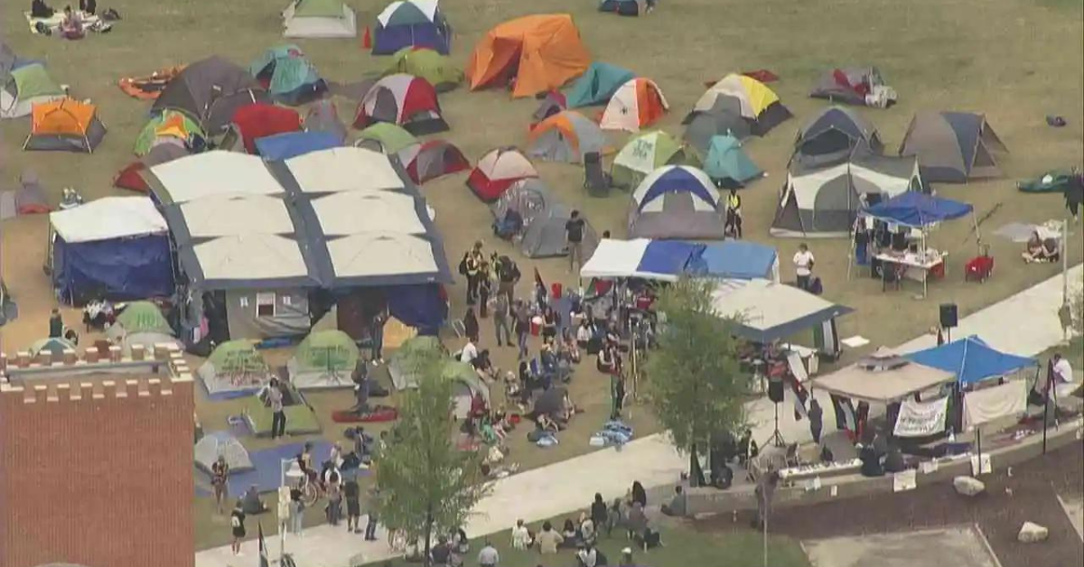 Officials concerned with public safety, human waste at Auraria protest camp