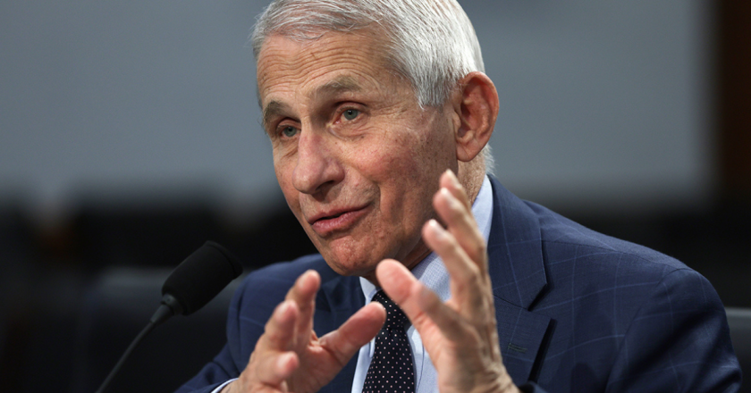 House panel shares dueling findings in COVID report