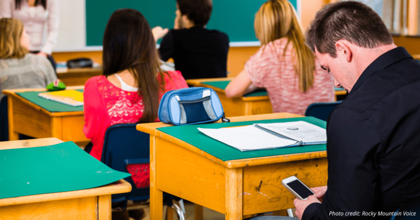 Colorado schools may soon be required to have a cellphone policy