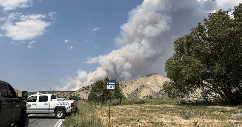 Lightning-sparked fires top 1,600 acres overnight at Black Canyon National Park