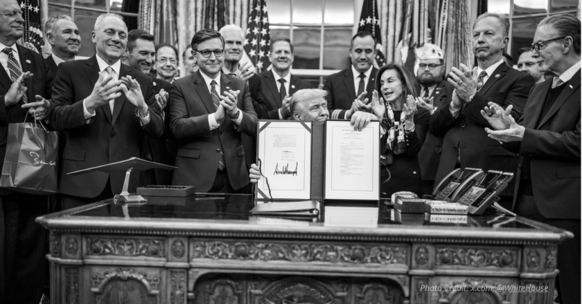 Trump Team Celebrates End of Schumer Shutdown With Viral Tweet