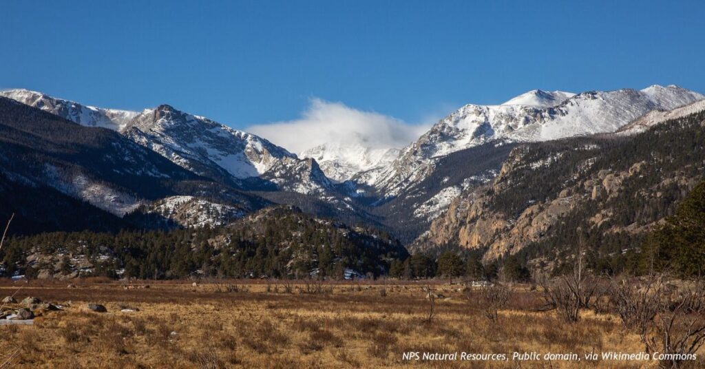 Scenic mountain landscape at Rocky Mountain National Park in Colorado, one of four national parks offering free entrance on October 27, 2026.